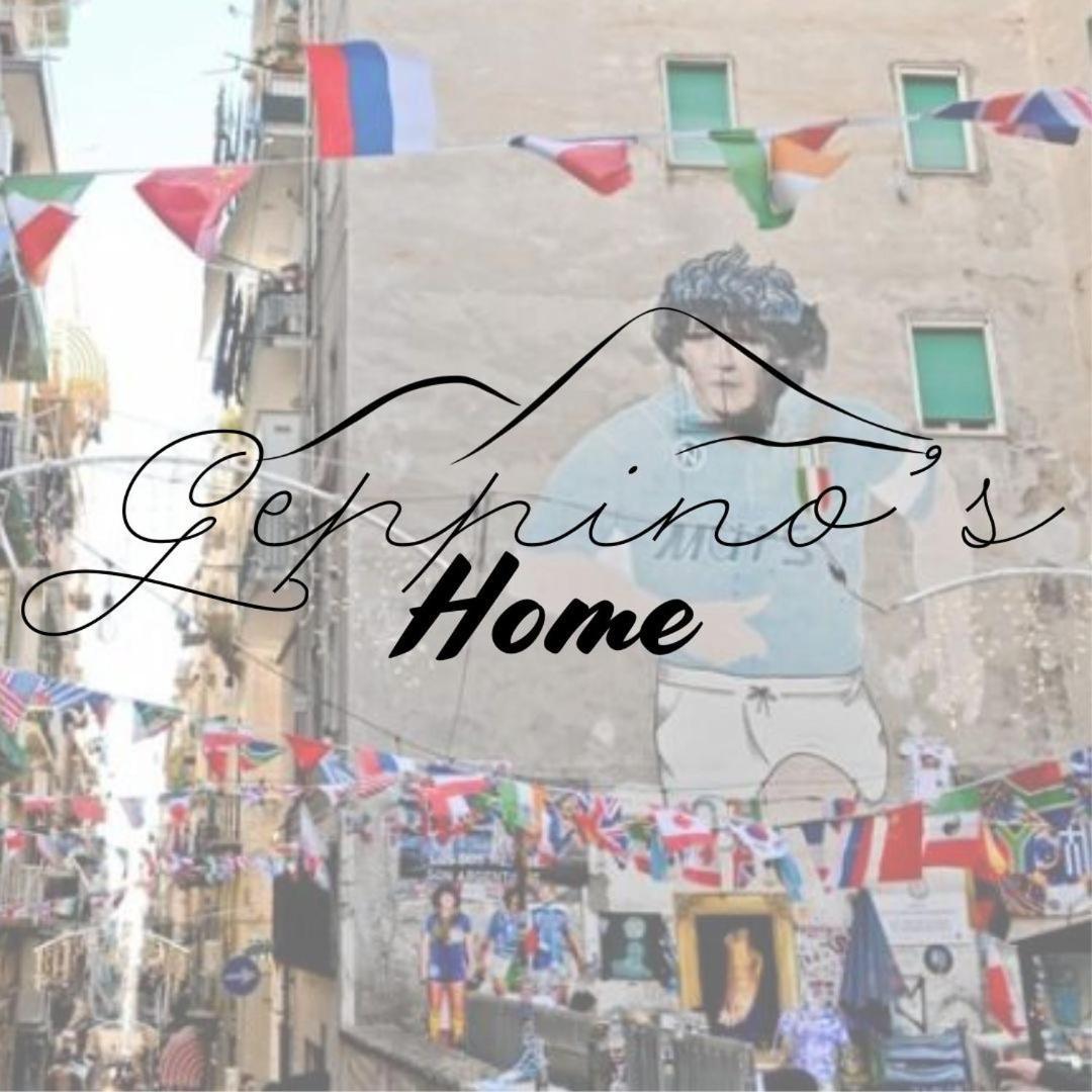 Geppino'S Home Наполи Екстериор снимка
